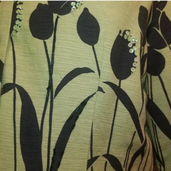 Saint Tropez West Silk button down floral top - Picture 5 of 8